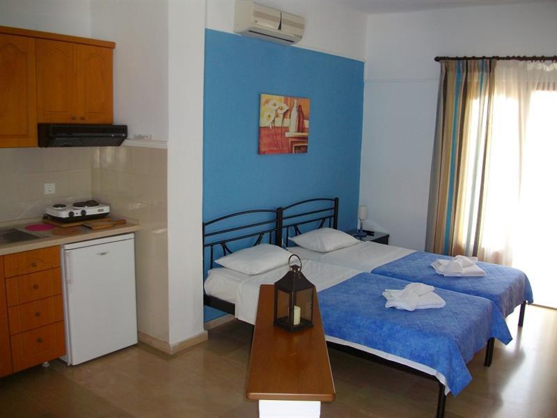 Pella House Hotel Пефкохори Екстериор снимка